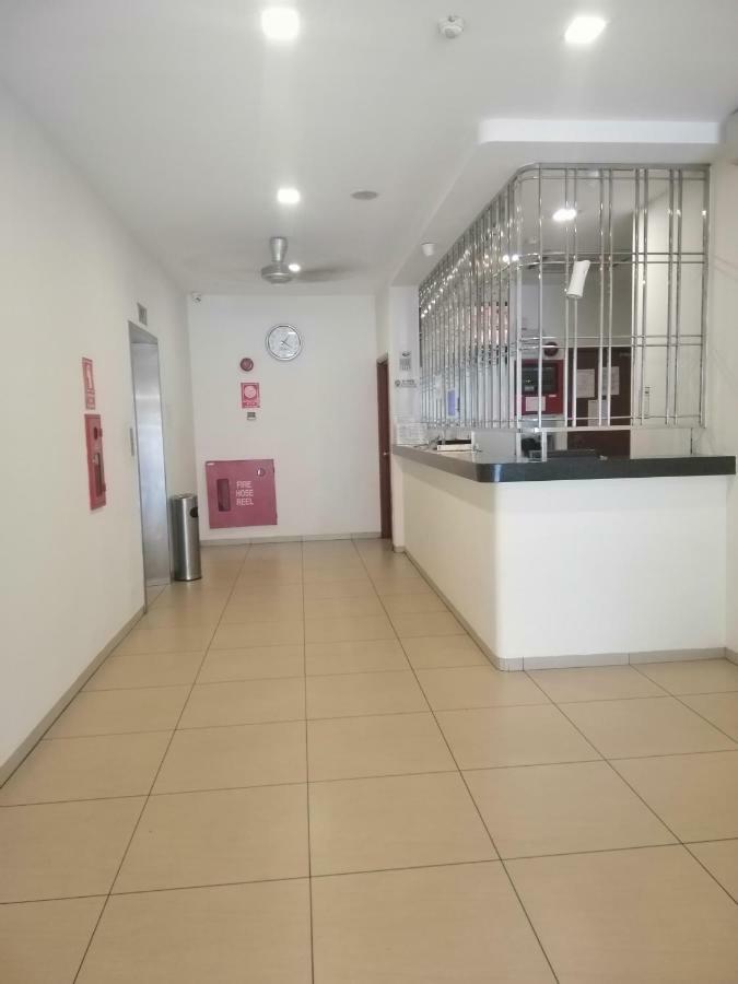 Hotel Orient Johor Bahru Zewnętrze zdjęcie