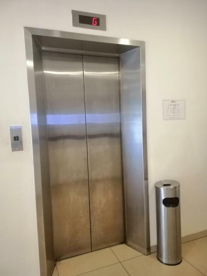 Hotel Orient Johor Bahru Zewnętrze zdjęcie